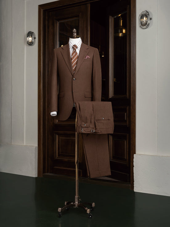 Costume marron riche